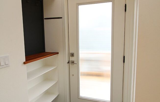 Immaculate 1 Bedroom ADU in Woodstock Neighborhood
