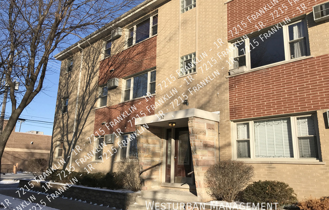 1 bed, 1 bath, $1,325