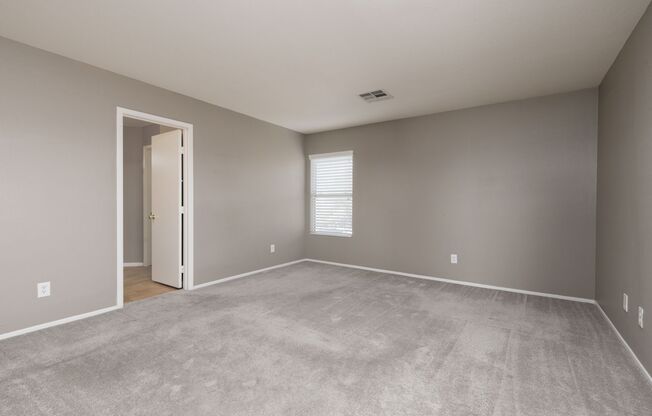 Great NLV single family 3 bedroom home.