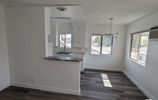 1 bed, 1 bath, 3,337 sqft, $2,000, Unit 3