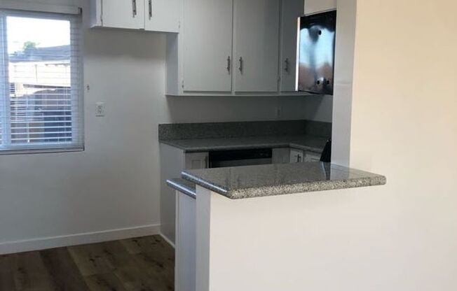 1 bed, 1 bath, 475 sqft, $2,025, Unit 009#C20