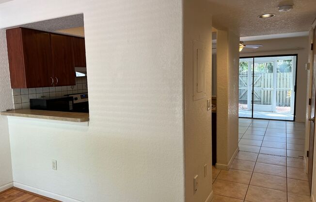 2 beds, 1.5 baths, $1,600, Unit # 102