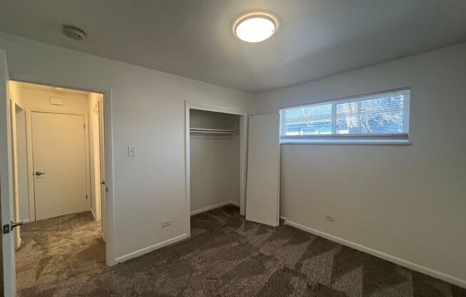 4442 4444 ELIZABETH ST