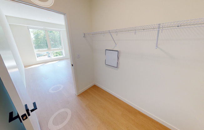 2 beds, 2 baths, 997 sqft, $2,031, Unit 509