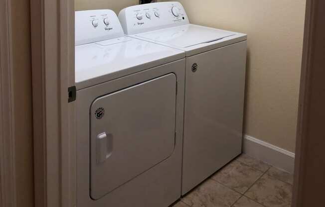 Laundry at Cypress Pointe Apartments in Orange Park, FL