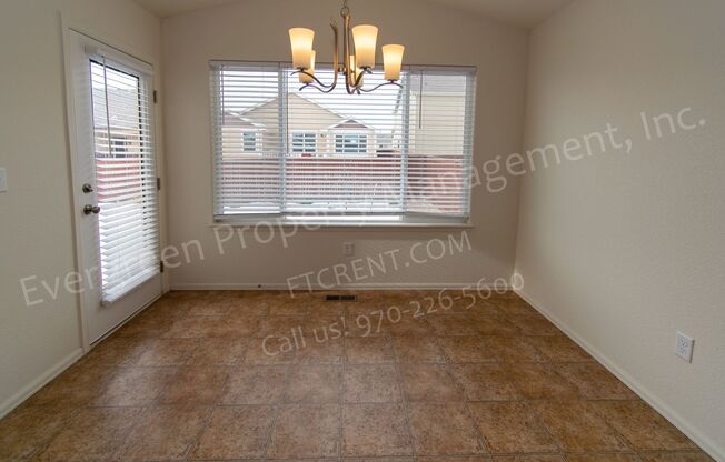 Fantastic 4 bedroom in Windsor! $500 Signing Bonus!