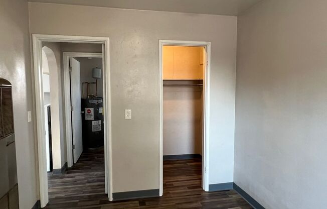 1 bed, 1 bath, $700, Unit Unit A