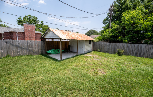 3 beds, 2 baths, $2,850