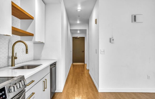 1 bed, 1 bath, 577 sqft, $1,495, Unit 310