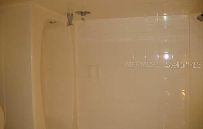 Very nice 2bed/1bath condo on 2nd floor in gated Enclave at Richmond place in New Tampa!