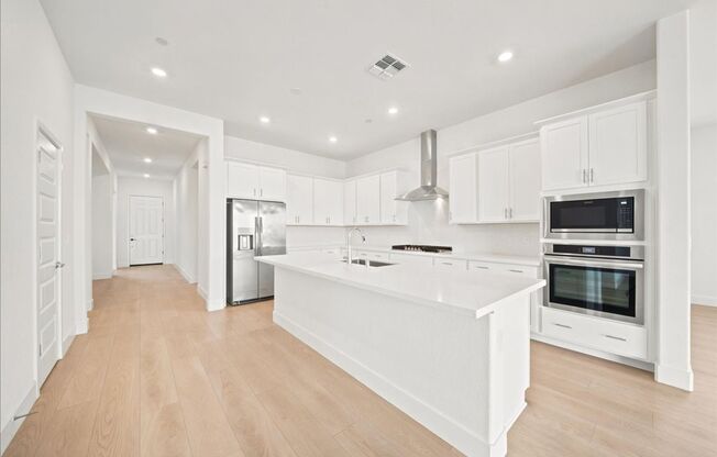 12725 Parakeet Way