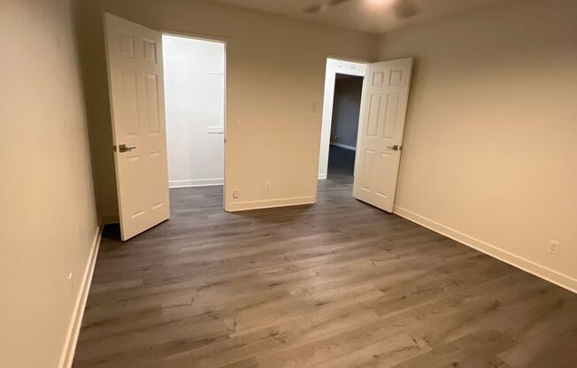 2 beds, 1 bath, 1,100 sqft, $2,475, Unit 241-39