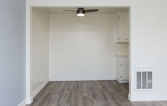 1 bed, 1 bath, 650 sqft, $1,845, Unit 215