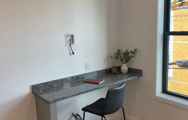 Studio, 1 bath, $1,775, Unit 407