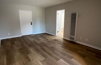 1 bed, 1 bath, 525 sqft, $1,795