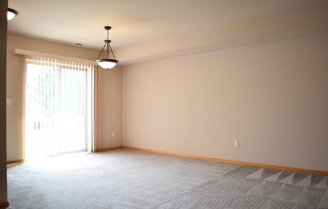 Beautiful 3 bed 2.5 bath townhome for rent!