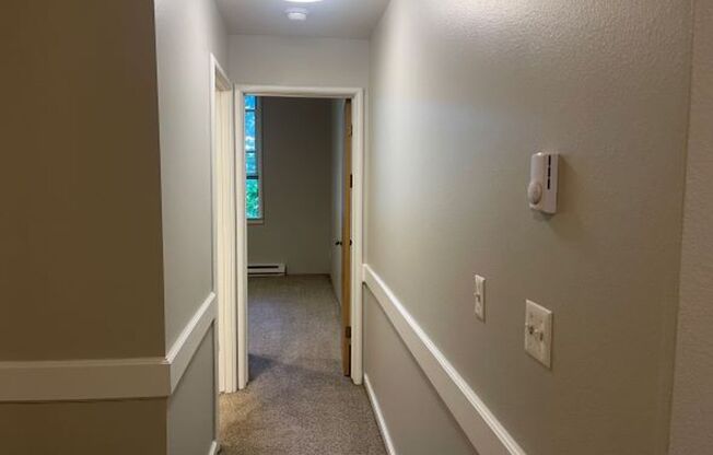 1 bed, 1 bath, 616 sqft, $1,250, Unit 1530