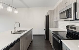 1 bed, 1 bath, 810 sqft, $1,799, Unit Unit 210