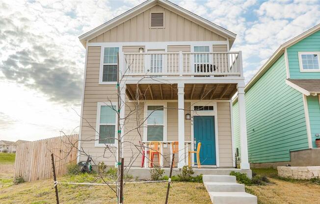 466 FERRULE DR