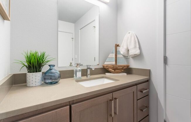 1 bed, 1 bath, 596 sqft, $1,455, Unit 308