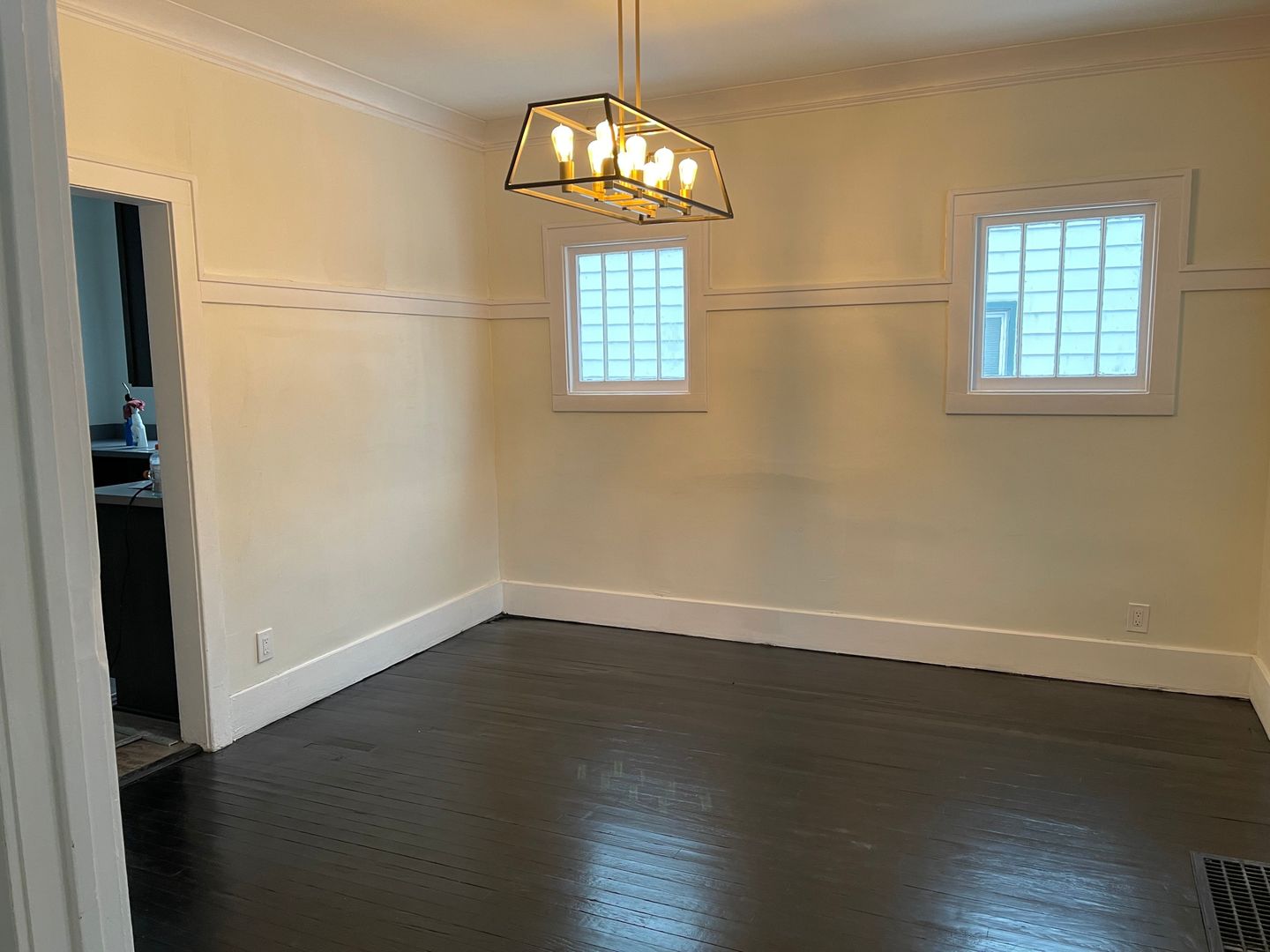 Nicely Remodeled 3beds/2bath House in Ferndale