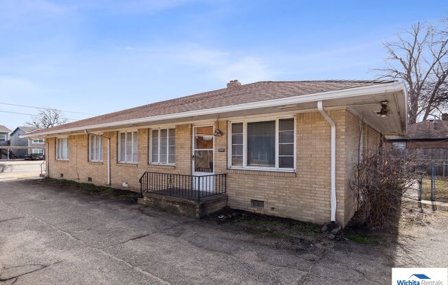 435 S. Oliver