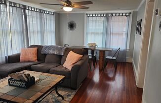 22 W Earle Street
