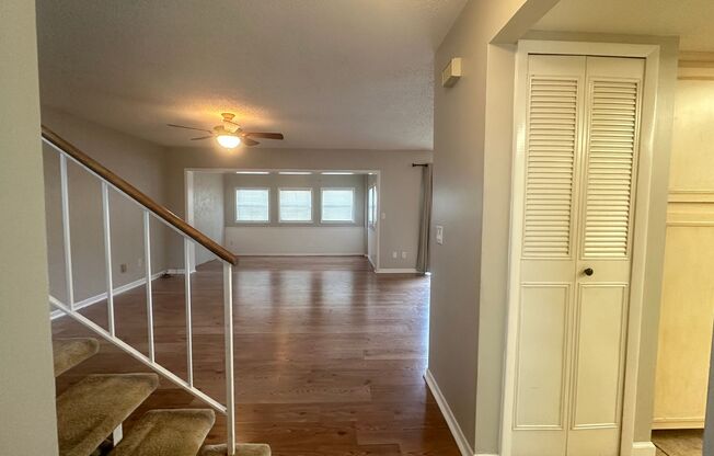 Spacious 3BR Townhome with Dual Living Areas & Resort Amenities