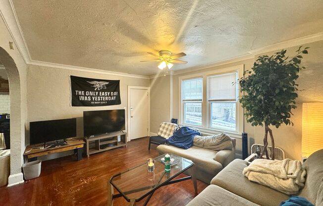 1025 Dana Ave Apts