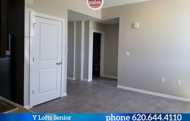 2 beds, 1 bath, 808 sqft, $1,140, Unit 001