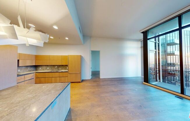 2 beds, 1.8 baths, 1,338 sqft, $5,554, Unit W3306