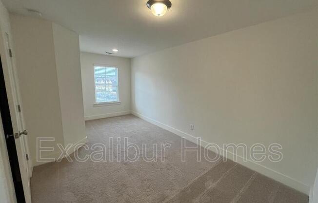 1948 DILLON DR