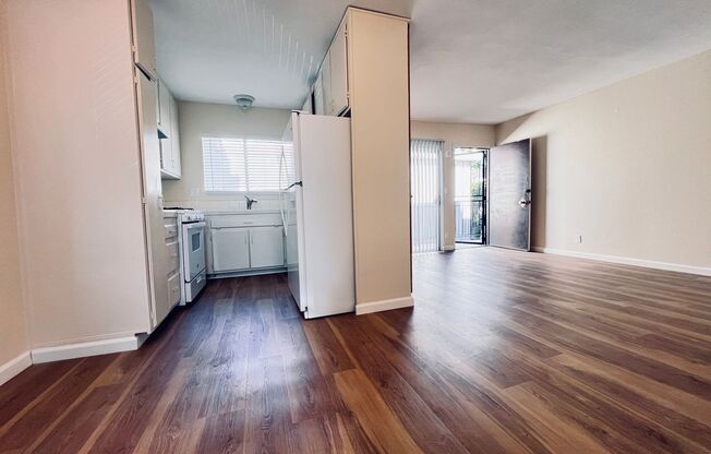 1 bed, 1 bath, $1,795, Unit 4665-10