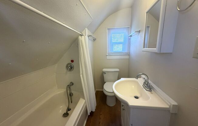 4 beds, 1.5 baths, $2,395