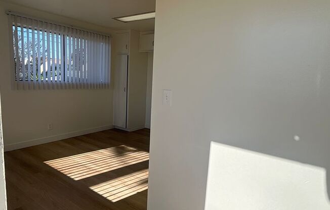 505 - 509 W. Linda Vista Ave.