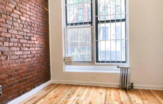 40 CLINTON ST