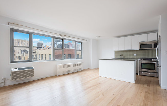 Studio, 1 bath, $3,795, Unit 10D