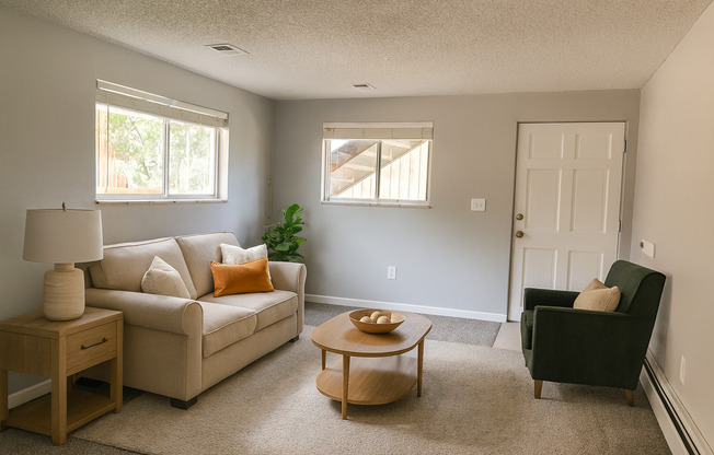 4641–4639 S Acoma St – Spacious 2-Bedroom Duplex Homes in Englewood!