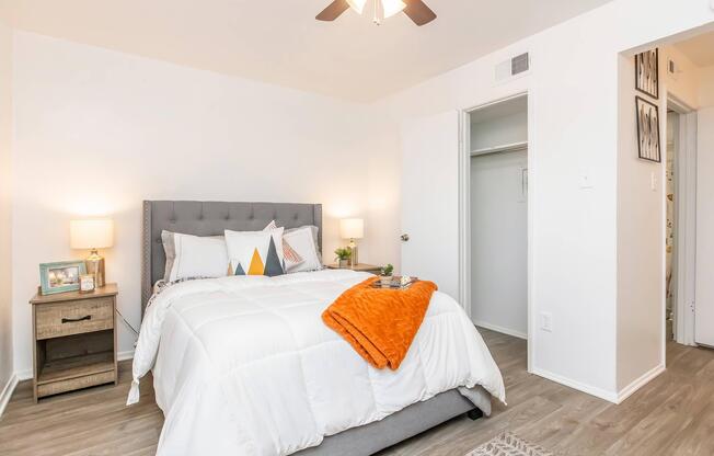 1 bed, 1 bath, 656 sqft, $1,250