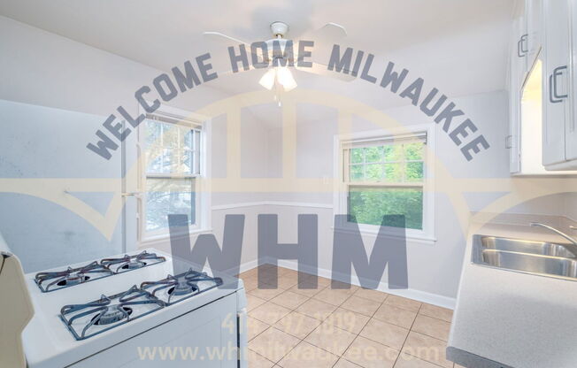 3254 S KINNICKINNIC AVE