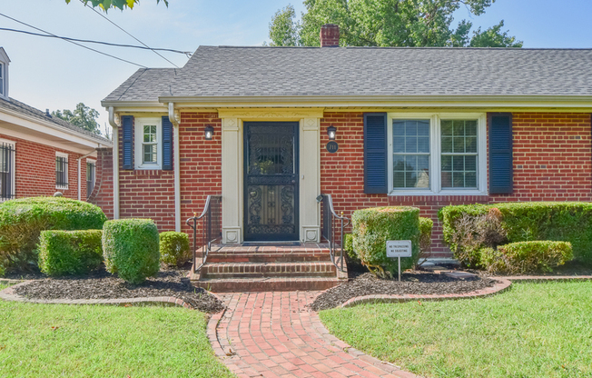 711 LINCOLN AVE