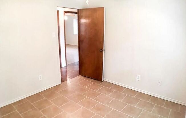 3 beds, 2 baths, $2,200