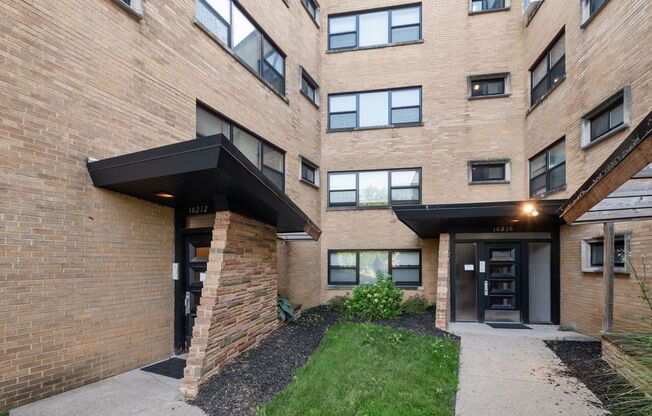 Beverly Portfolio MOBILITY, 10206-30 S. Walden Pkwy.