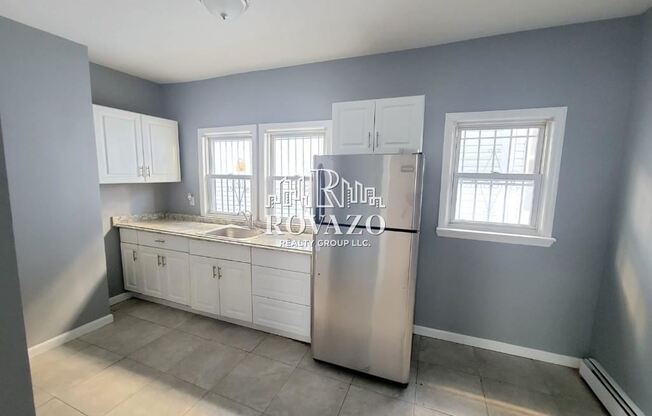 61 Seymour Ave Apt 2