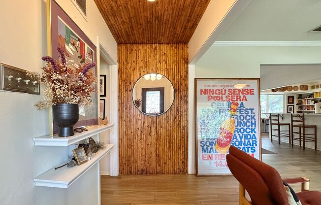 Stylish Midcentury Modern One-Story Rental