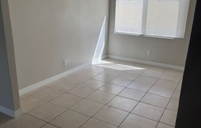 3 beds, 2 baths, 1,259 sqft, $1,850, Unit 844APE