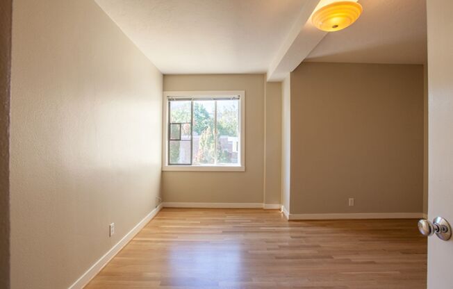1 bed, 1 bath, 550 sqft, $1,475, Unit 503