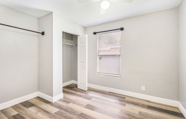 Charming 3-Bedroom Home with Renovated Interior & Large Fenced Backyard – Pet Friendly!