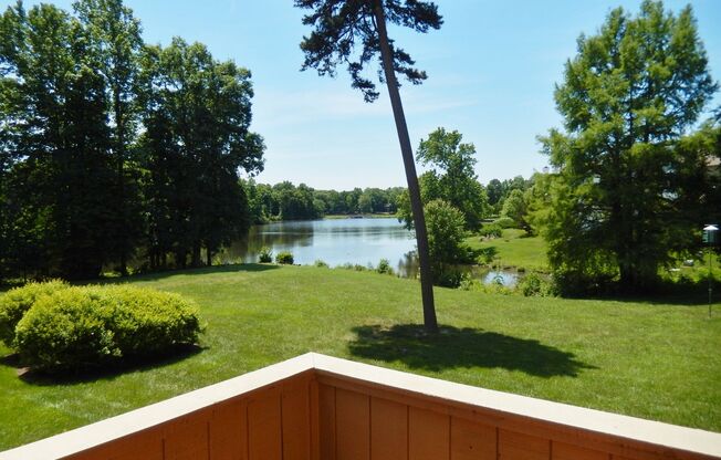 Fabulous Waterfront, 3 level townhouse