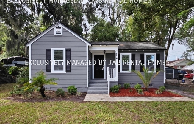 3 beds, 1 bath, 941 sqft, $1,247